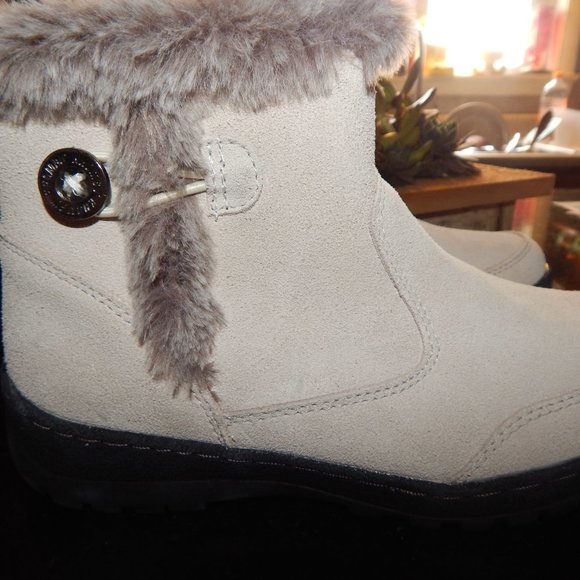 NWOT Khombu Women's Winter Boots - Bootie water repellent size 6 Cream - Picture 2 of 8
